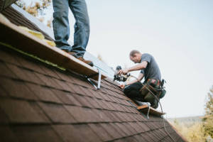 Local Roofers in Paynes Creek, CA